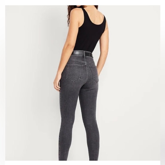 Extra High-Waisted Rockstar 360° Stretch Super Skinny Jeans 8R - Picture 2 of 9